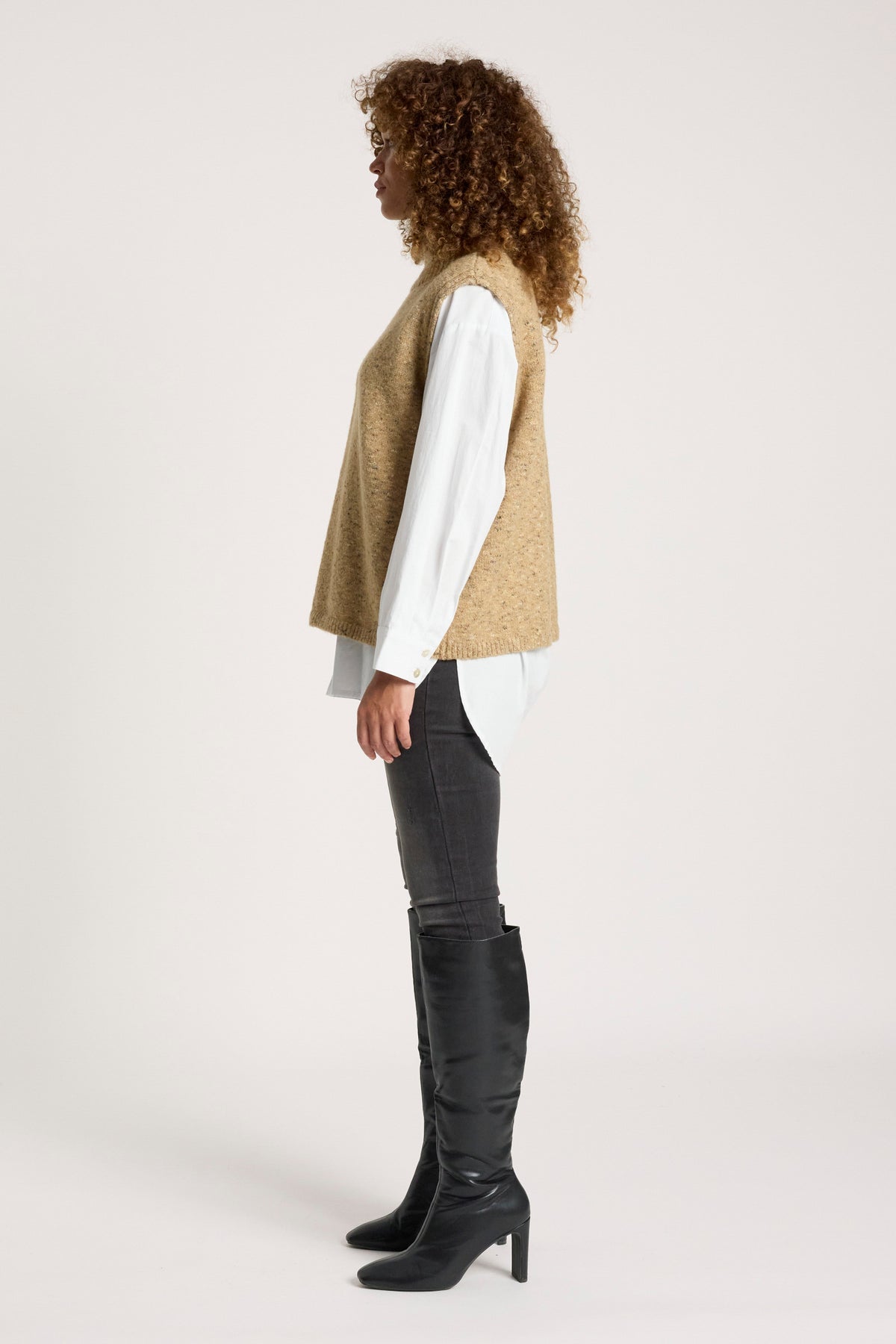Zarda knit vest- mocha