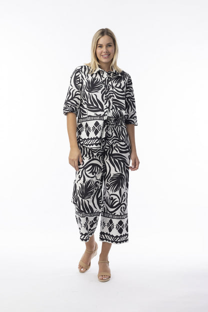 Suriname black pants