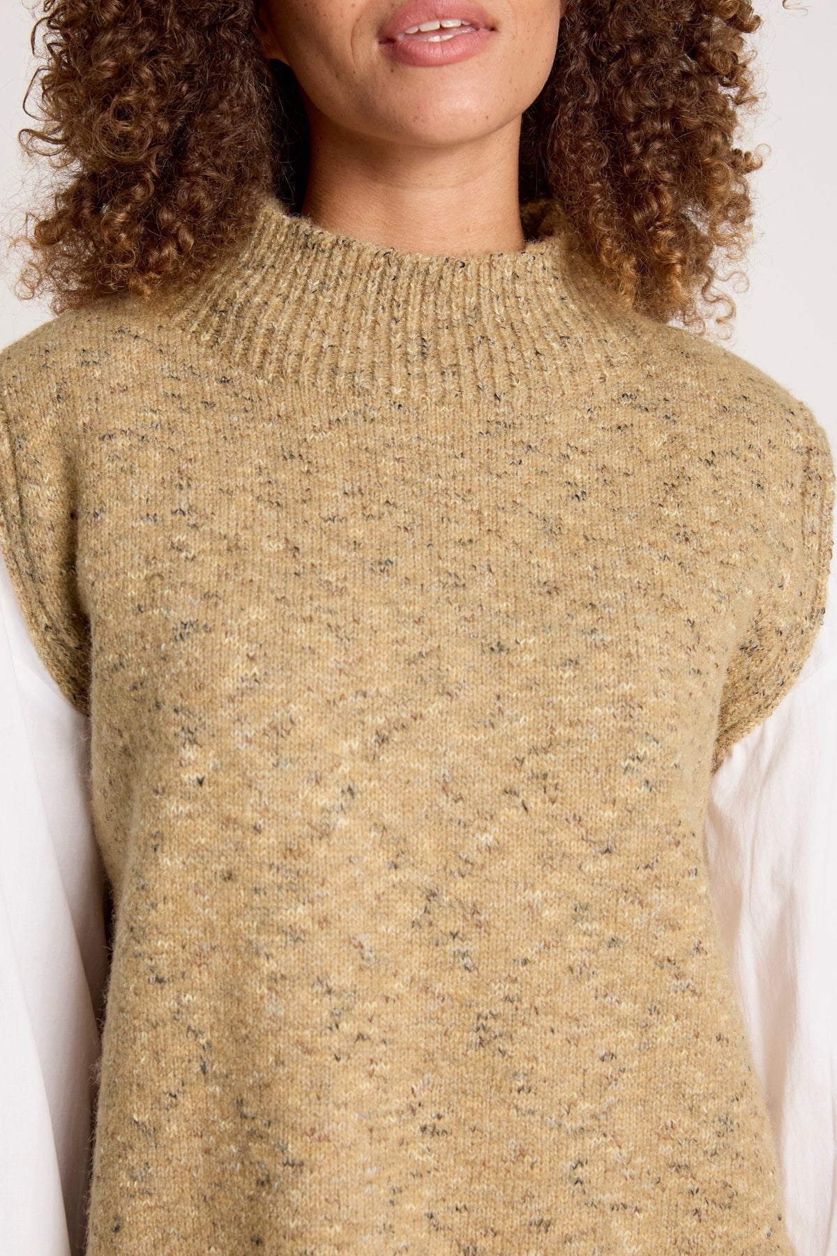 Zarda knit vest- mocha