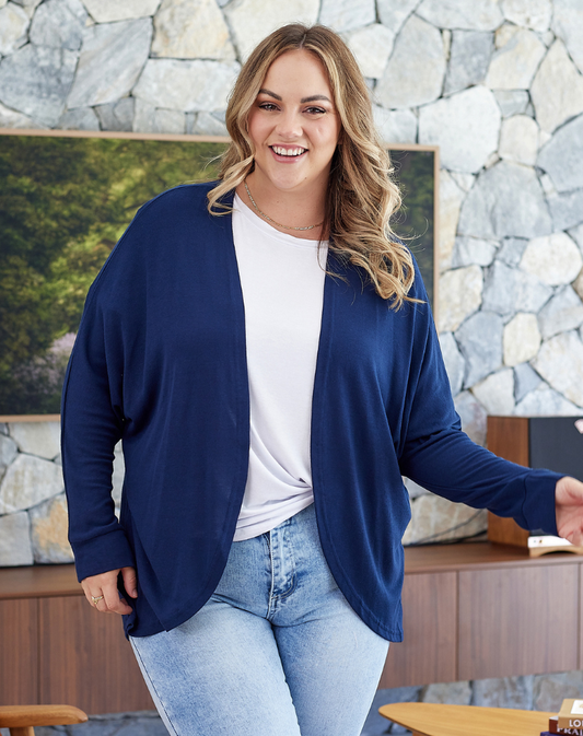 Cape shrug Black or Navy