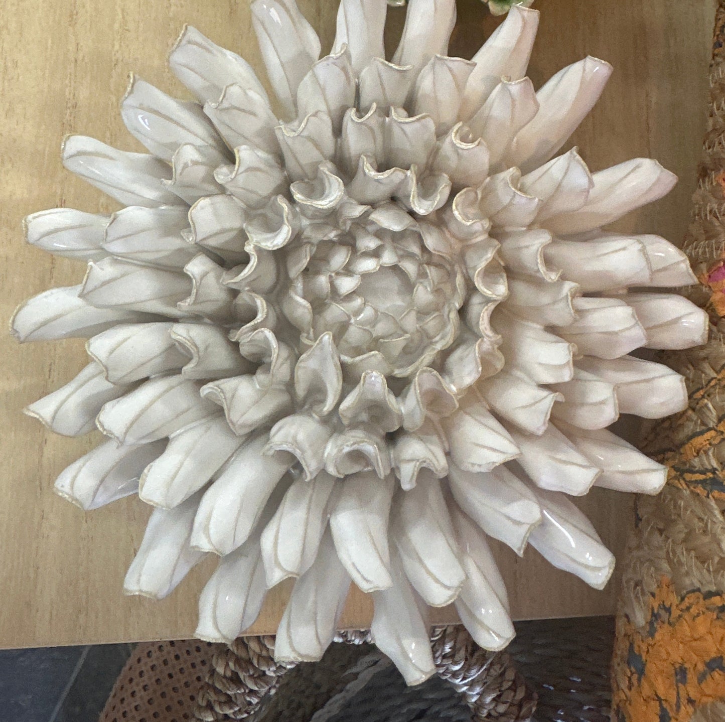 Ceramic Flower cream
