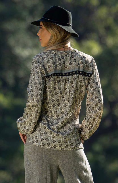 Izzy long sleeve blouse