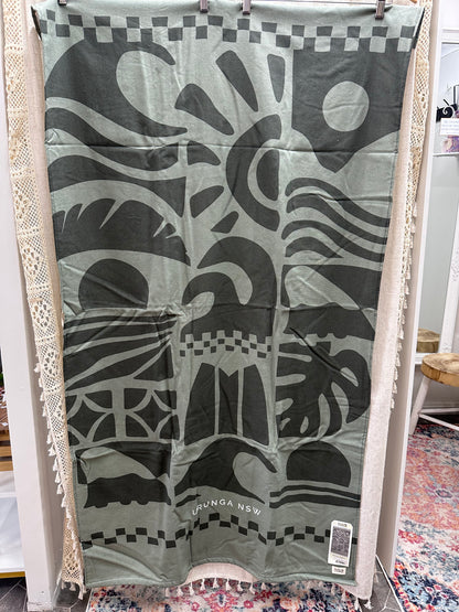 Urunga towels