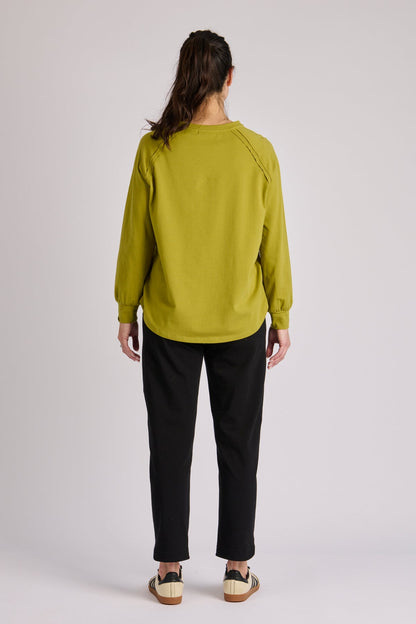 Collar detail L/S tee