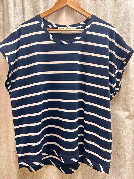 Shell tee