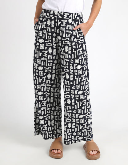 Etched Geo pant