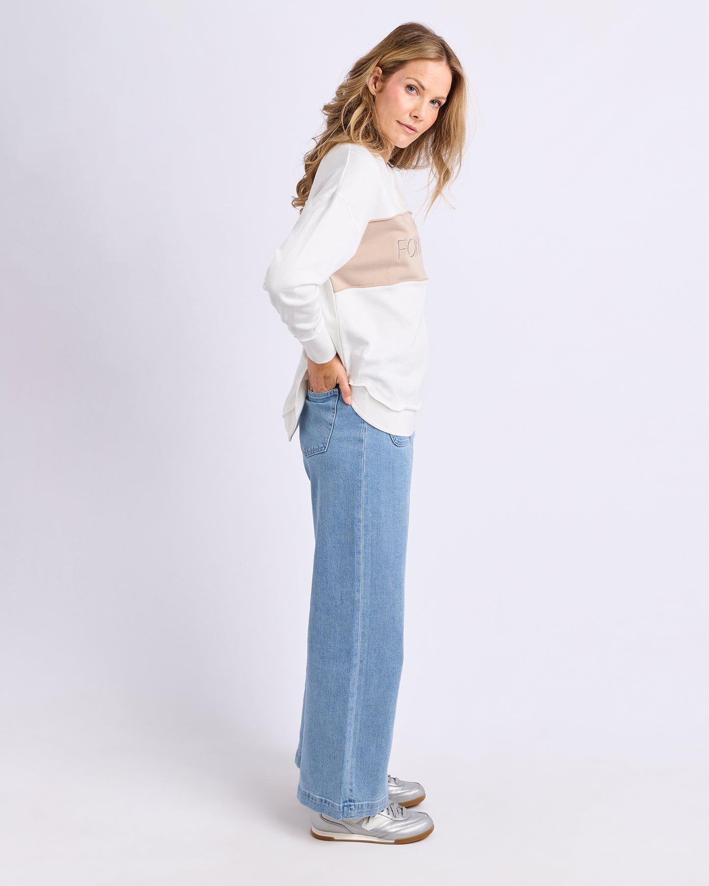 Simplified Tonal Crew - Vintage White